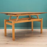 Table en hêtre, design danois, années 1980, fabricant : OFM