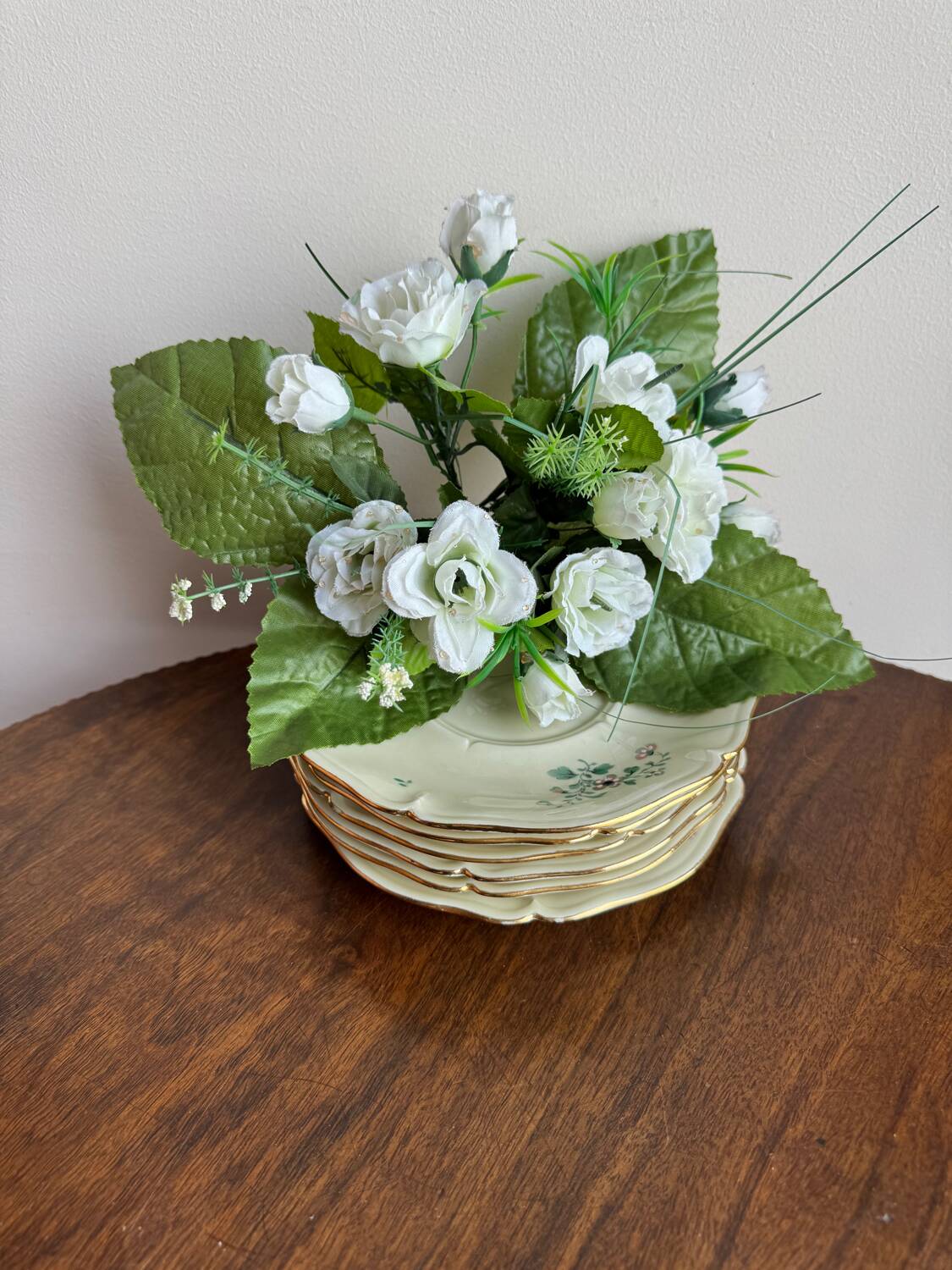 Set of 6 Limoges porcelain plates