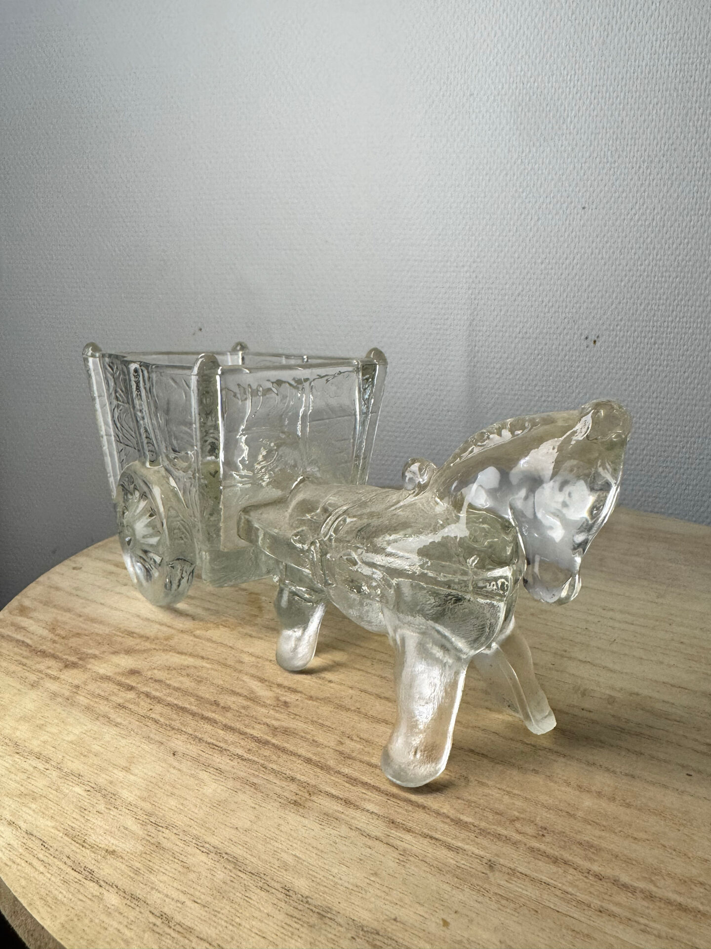 Vintage horse and cart glass trinket dish