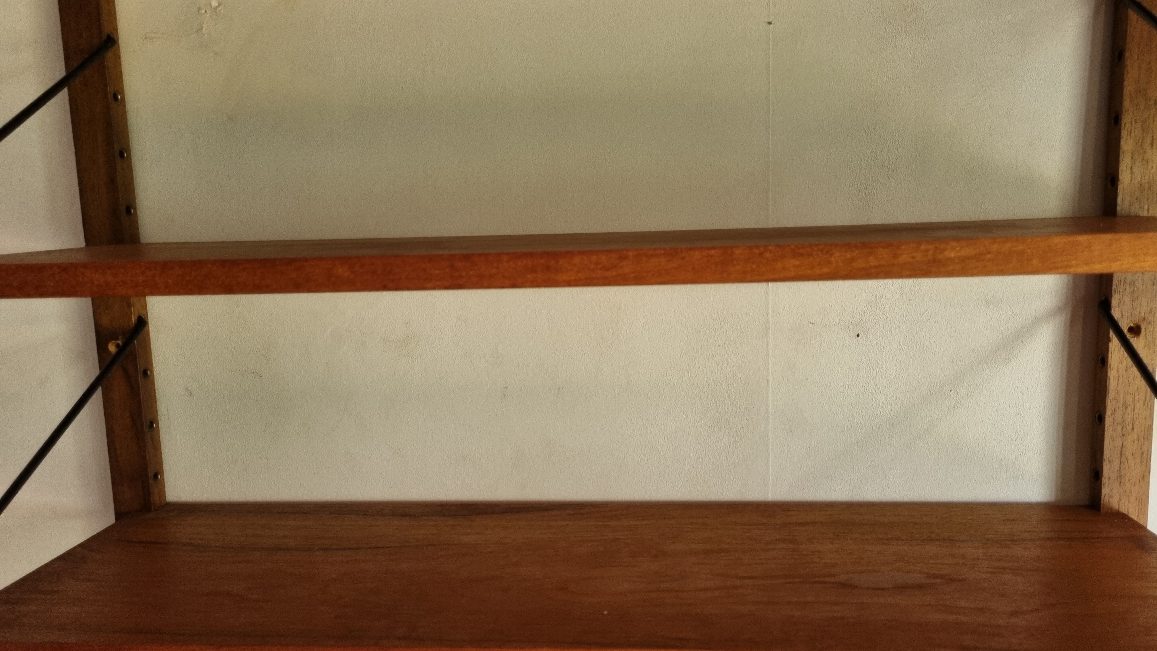 Shelf Poul Cadovius