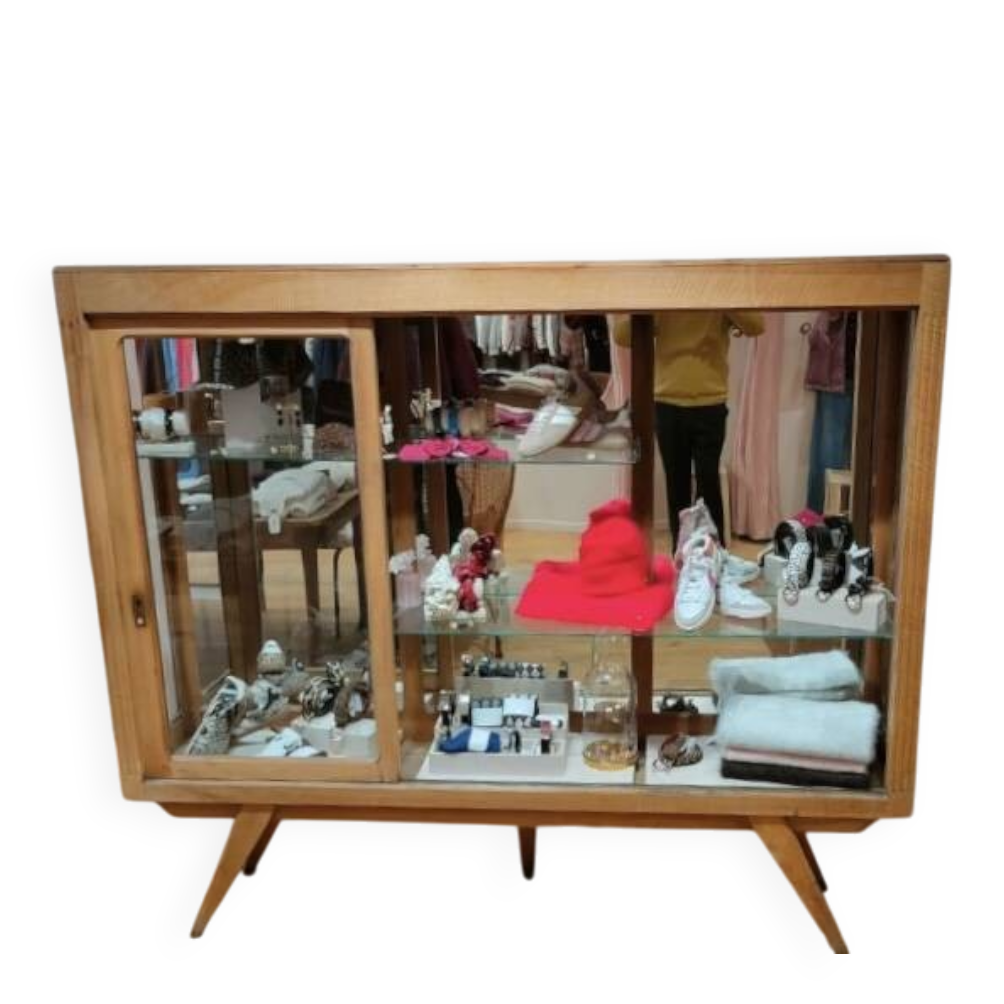 Vintage wooden display cabinet - Scandinavian style