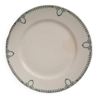 Assiette plate en porcelaine Saint Amand