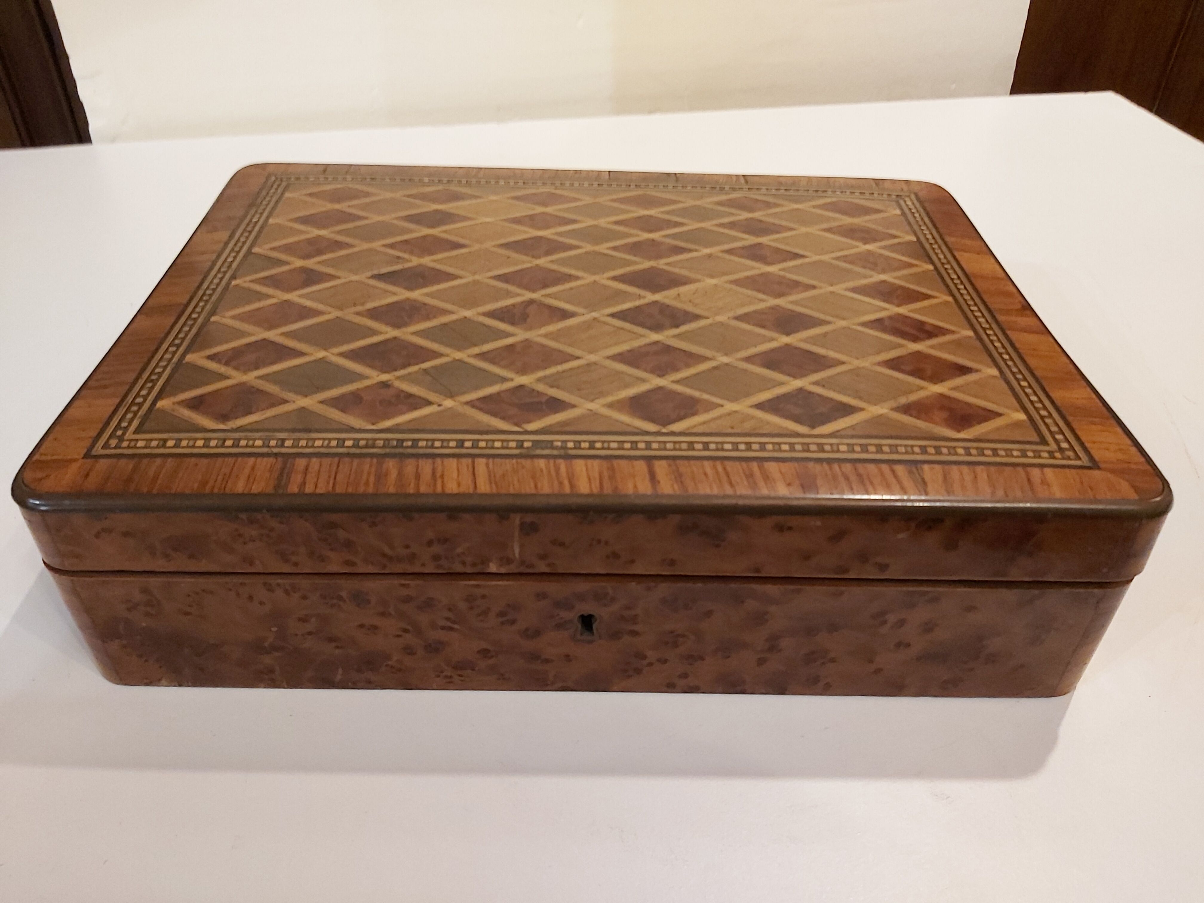 Coffret en marqueterie XIX ème