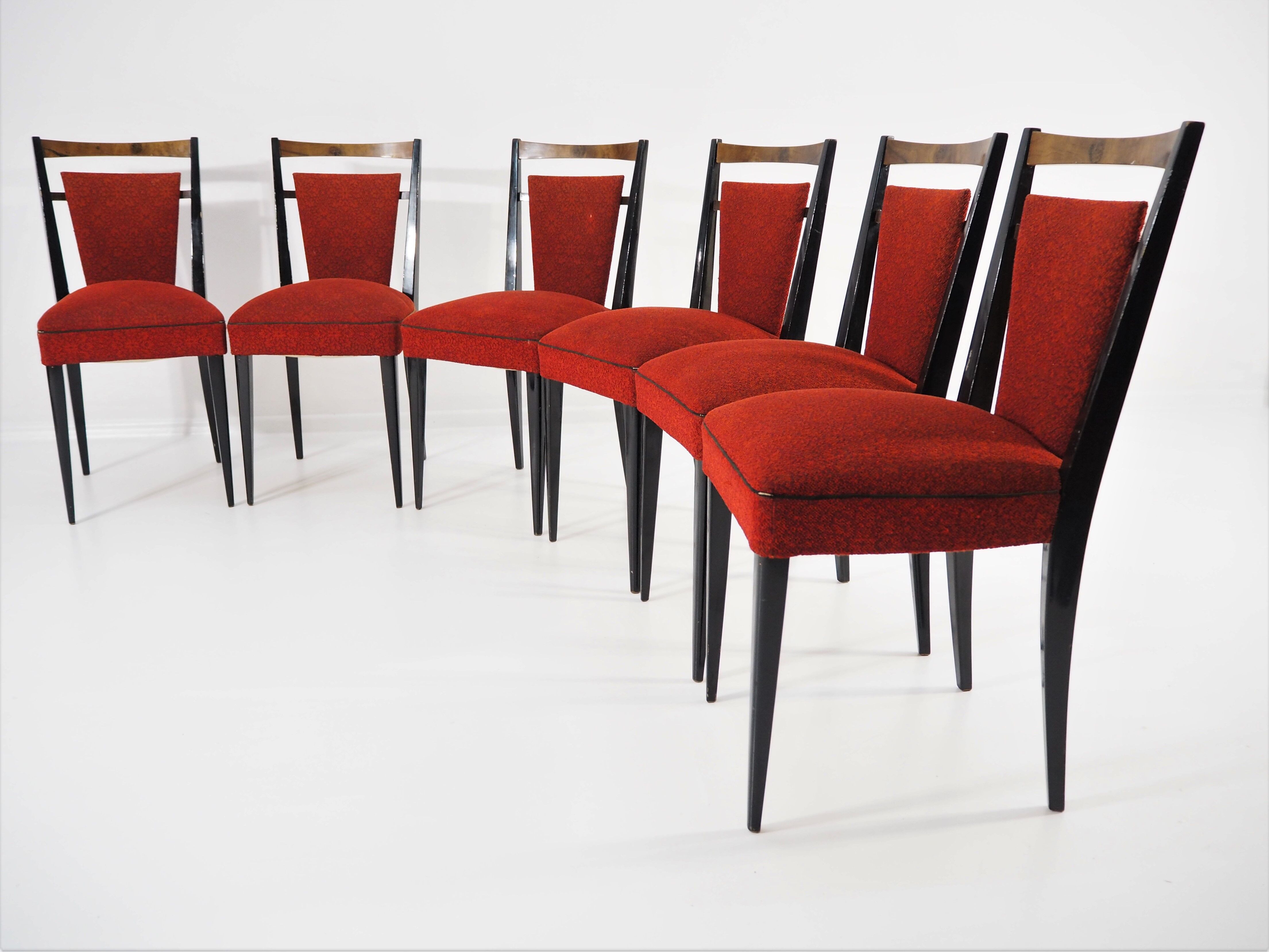 Table and 6 chairs for the dining room of the '70s