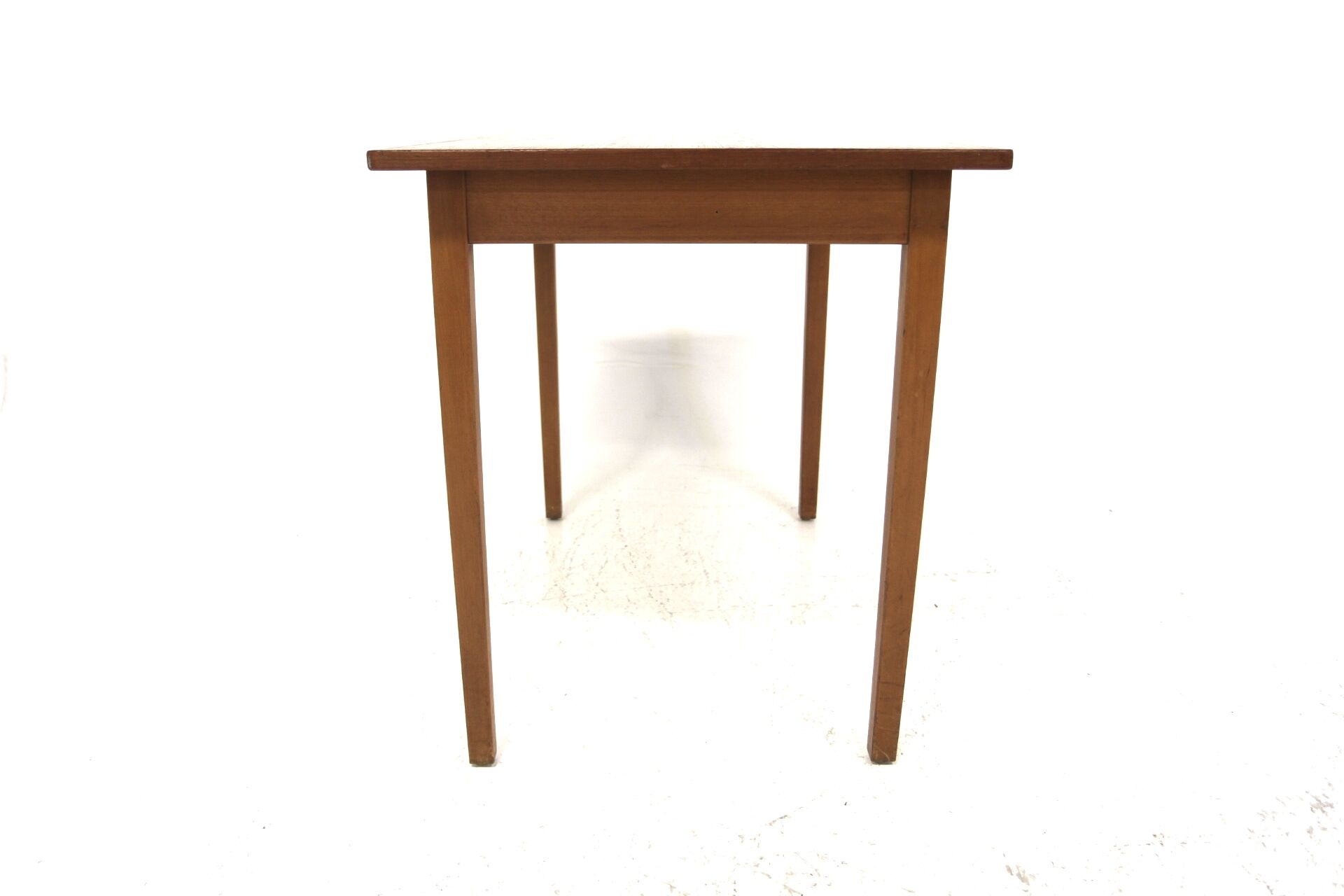 Bureau scandinave en teck, Suède, 1960