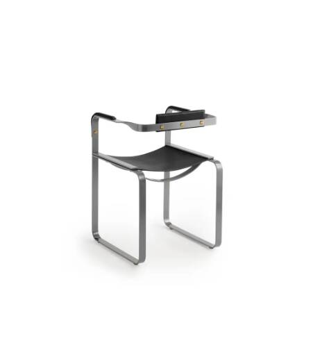 Wanderlust bar stools with black backrest and metal.