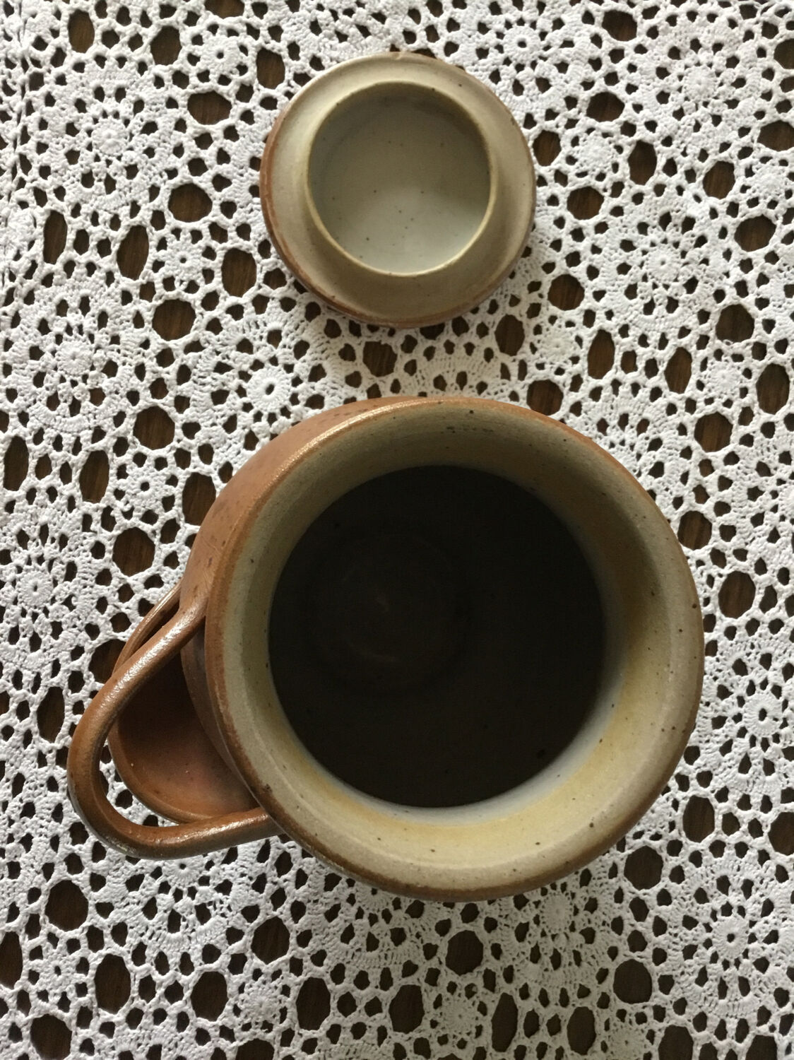 Sandstone pickle pot