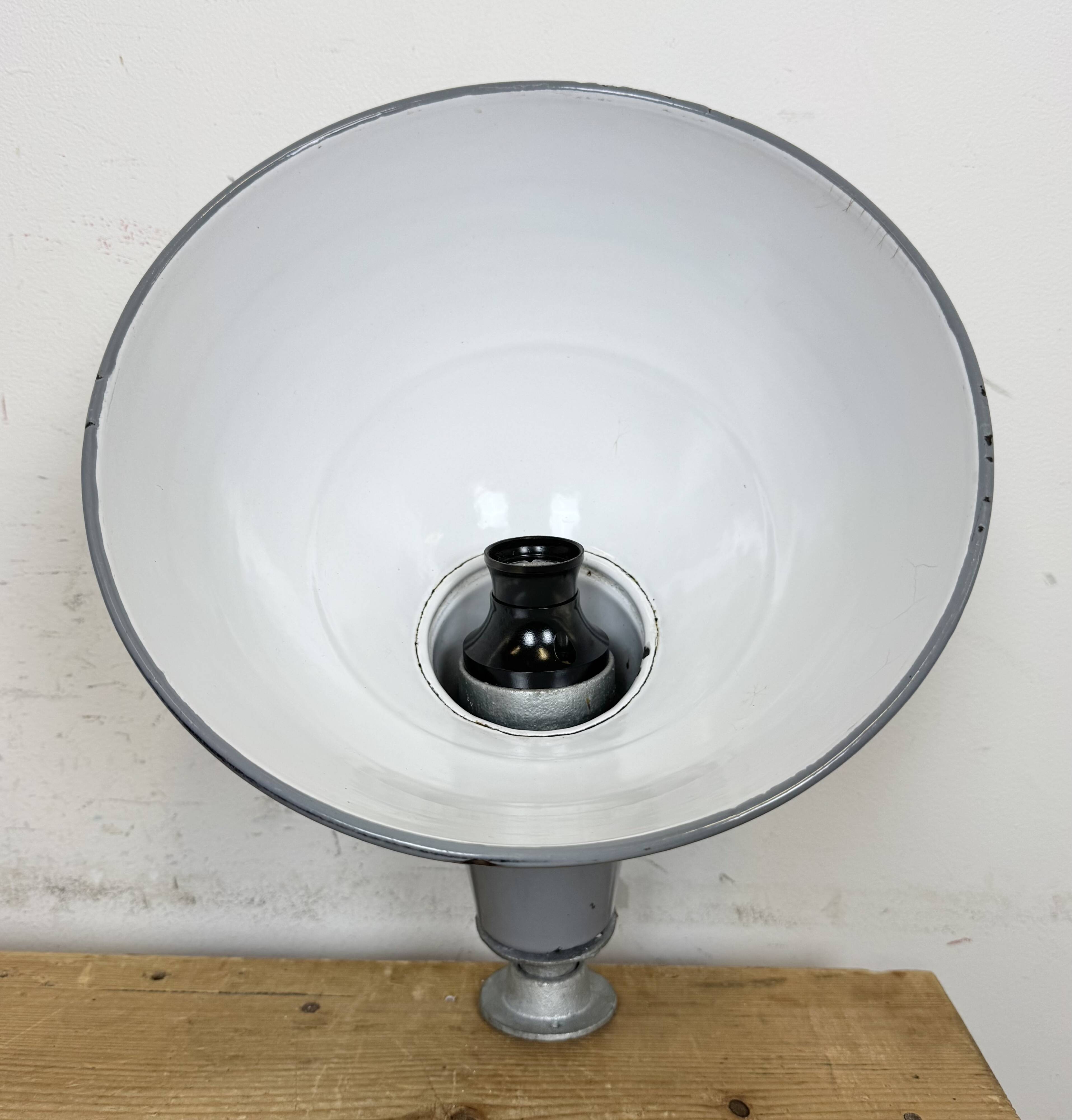 Industrial British Grey Enamel Factory Wall Lamp, 1960s