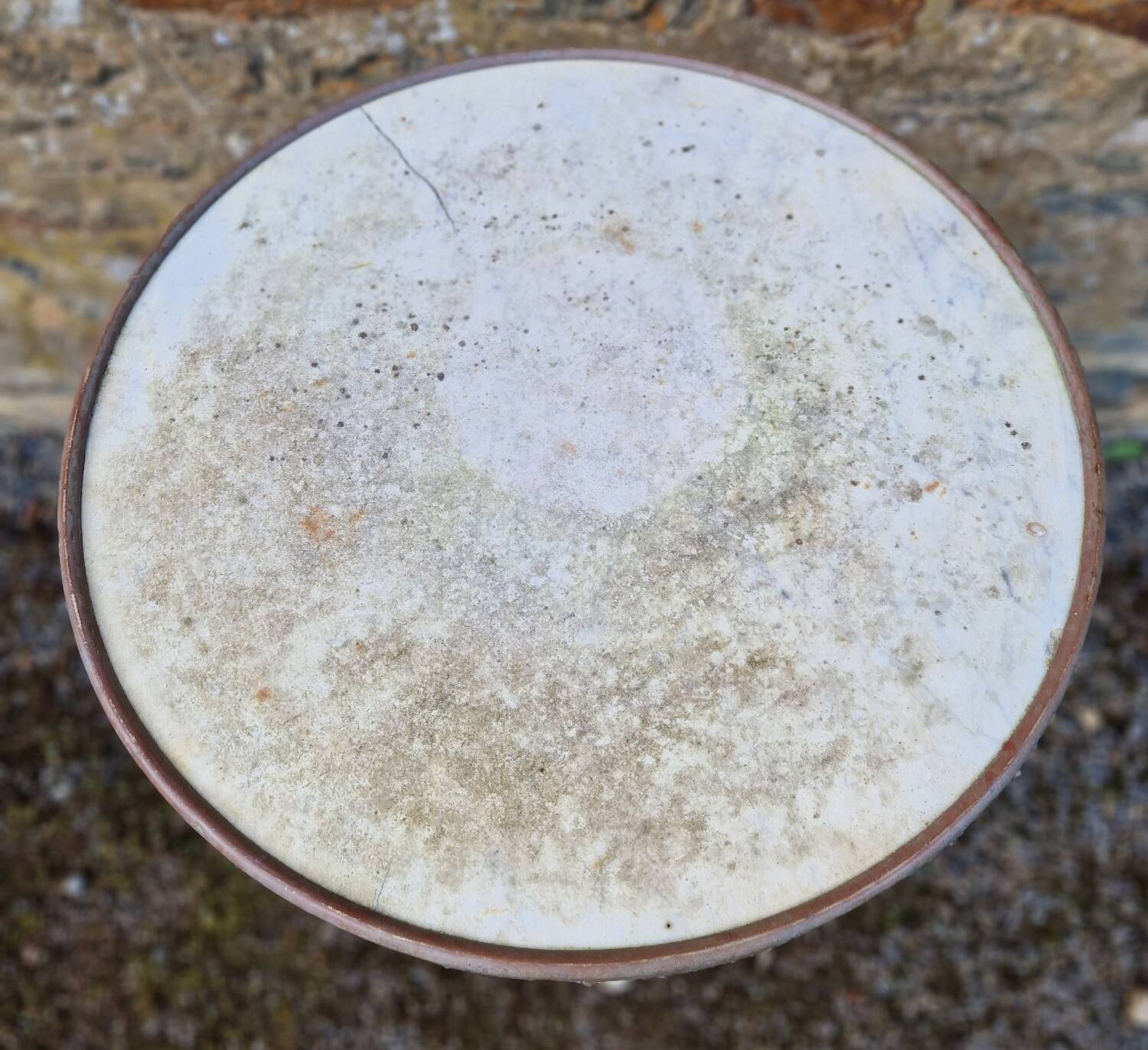 Early 20th century Parisian bistro pedestal table in marble and cast iron