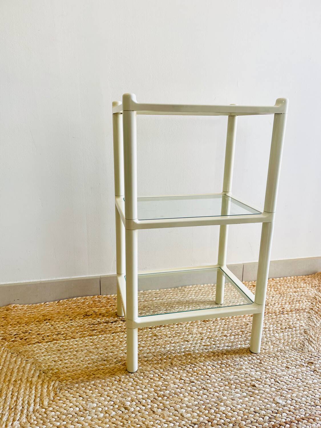 Off-white Bakelite shelf by Makio Hasuike for Gedy 1970