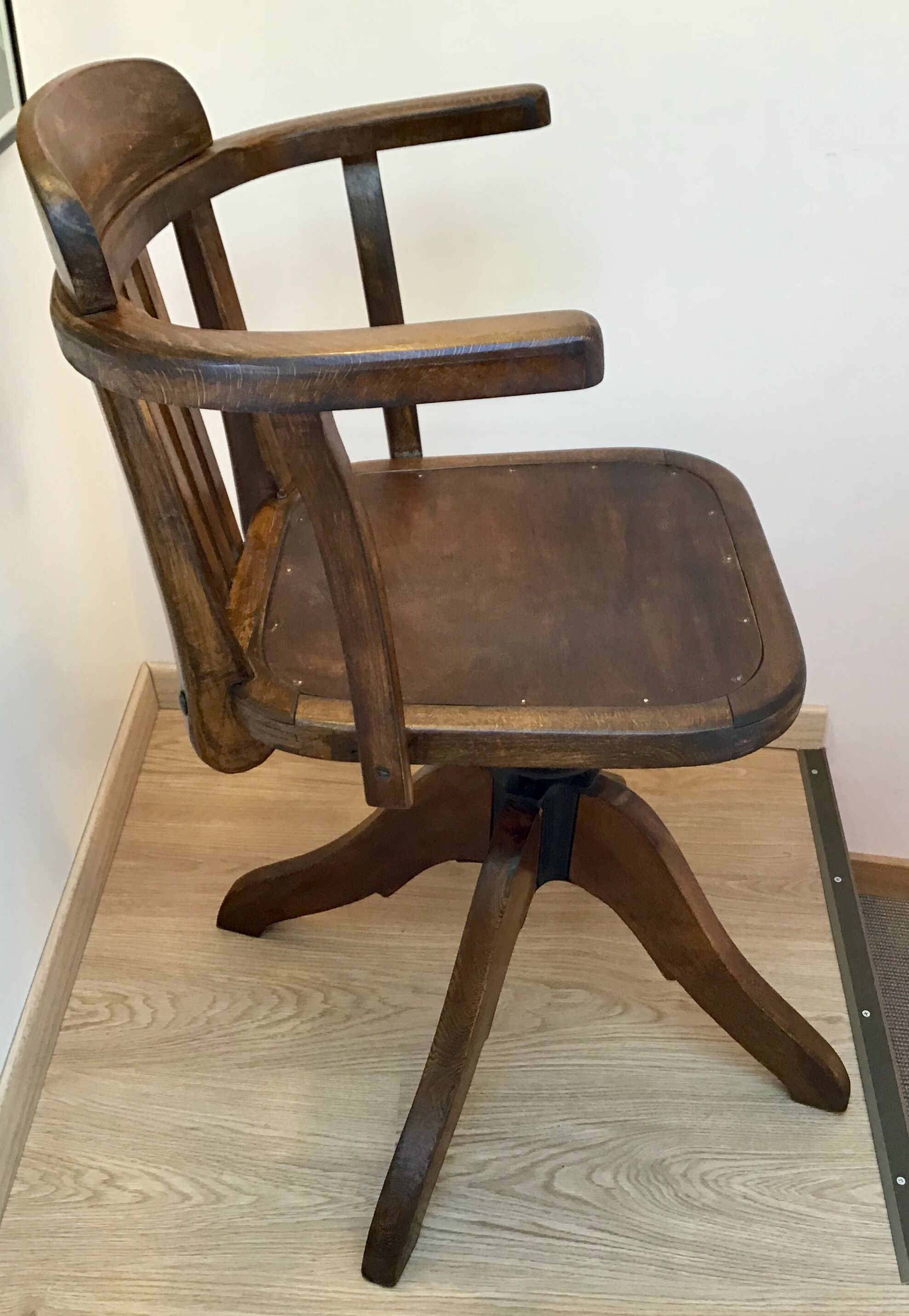 Armchair american stella