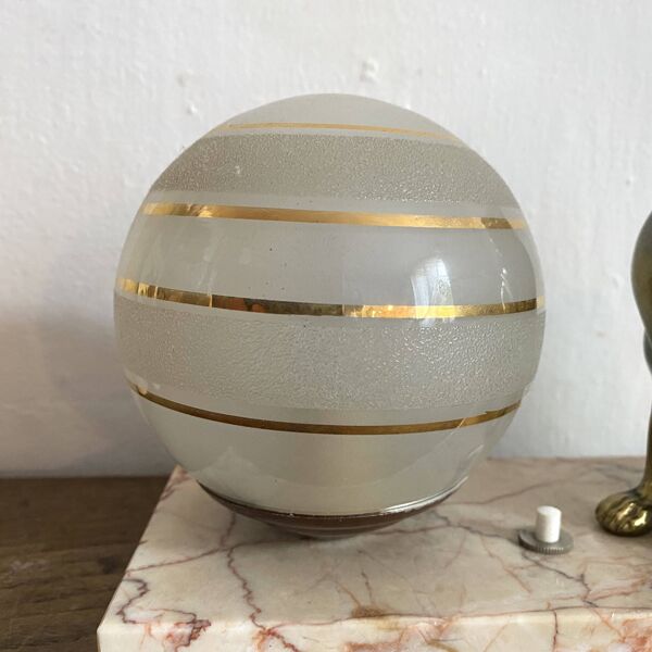 Lampe veilleuse art déco chien Spitz