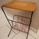 Scoubidou magazine door