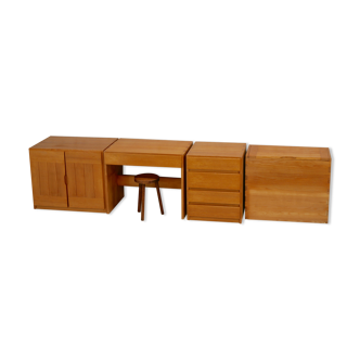 Maison Regain: modular office set. Pine. France, circa 1975