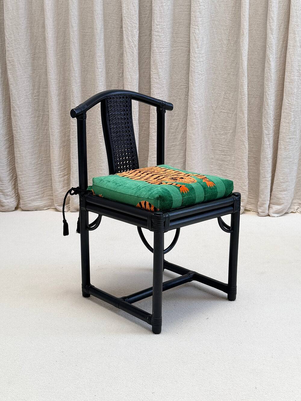 Gasparucci Italo office set / Jokhang Tiger velvet, designed by J. Hartig, Schumacher