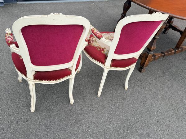 Paire de fauteuils de style Louis XV - Bois sculpté et tapisserie flor