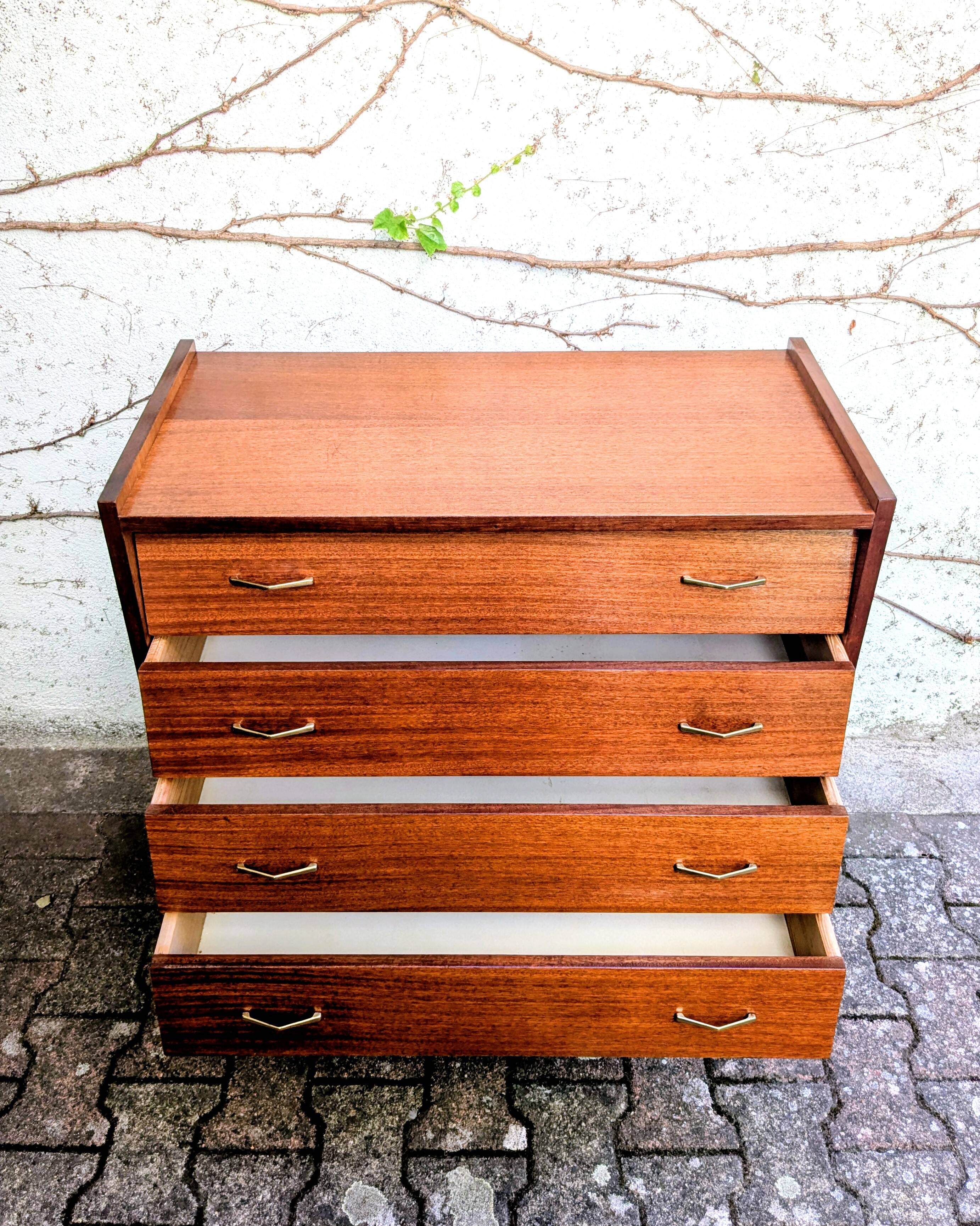 Scandinavian chest of drawers