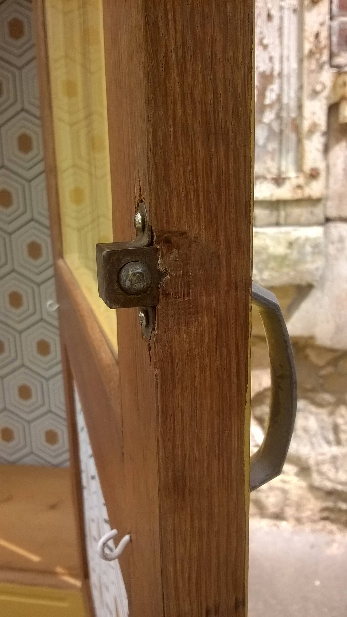 small Parisian showcase cabinet 1930