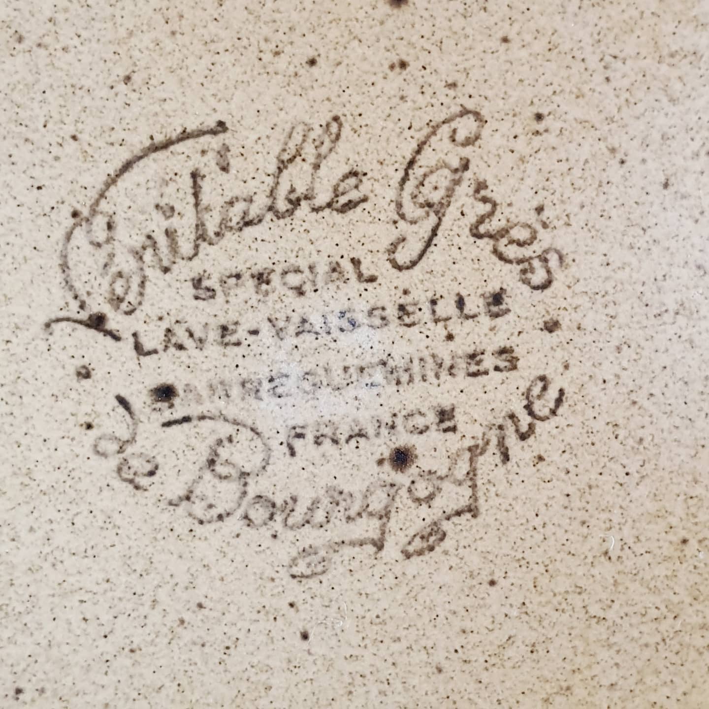 Lot de 7 assiettes plates Sarreguemines grès moucheté