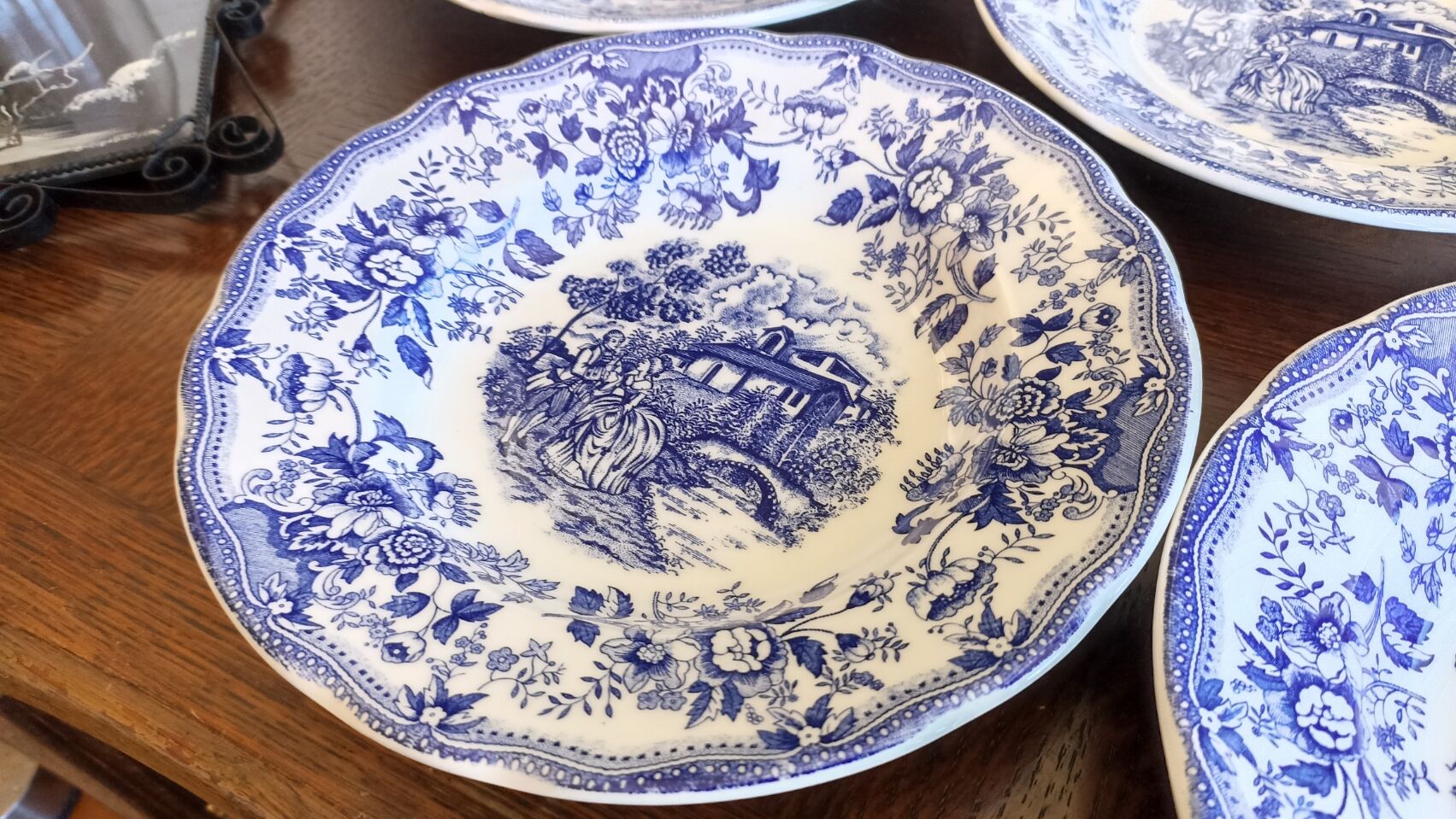 5 hollow iron earth plates per CP - blue
