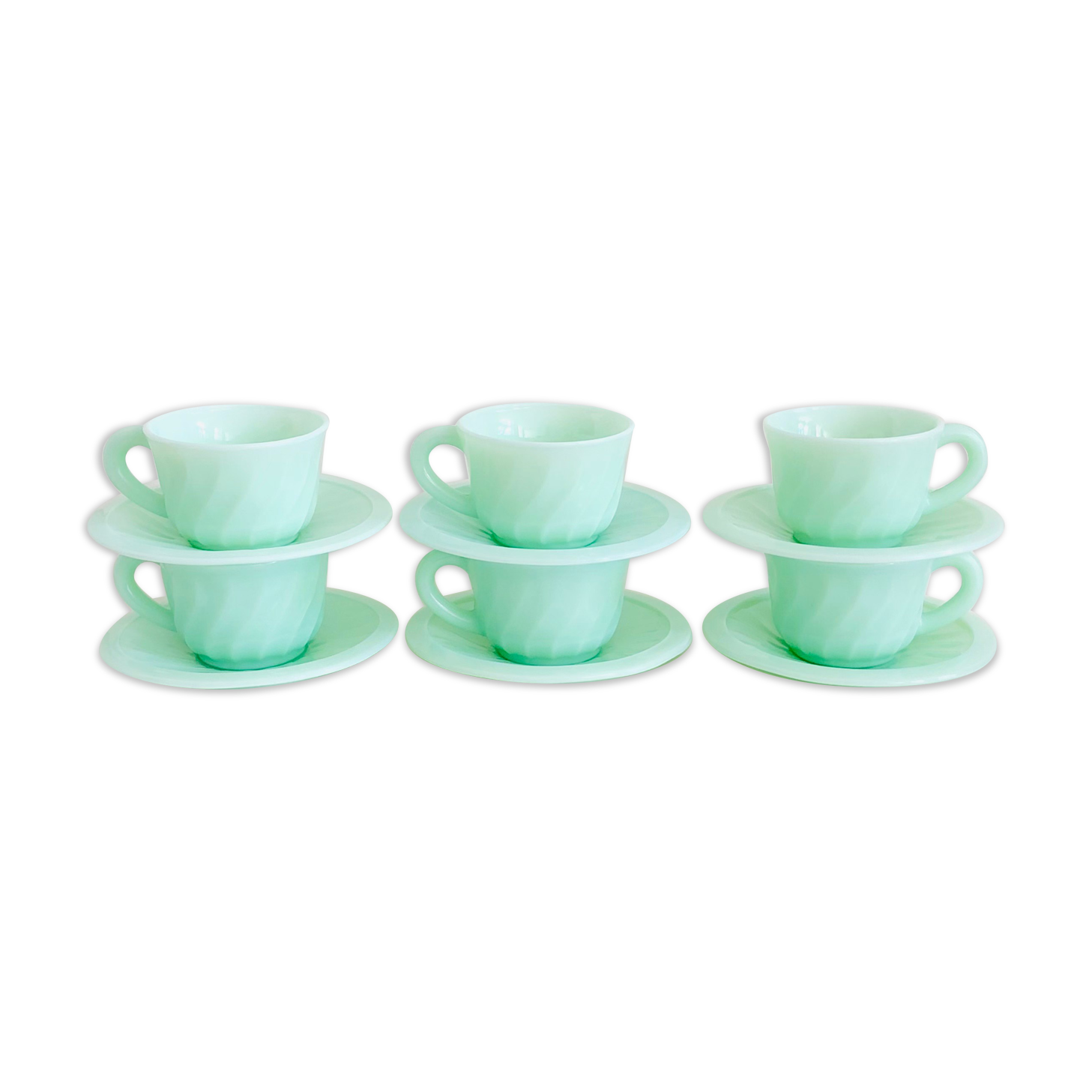 Vintage Arcopal cups