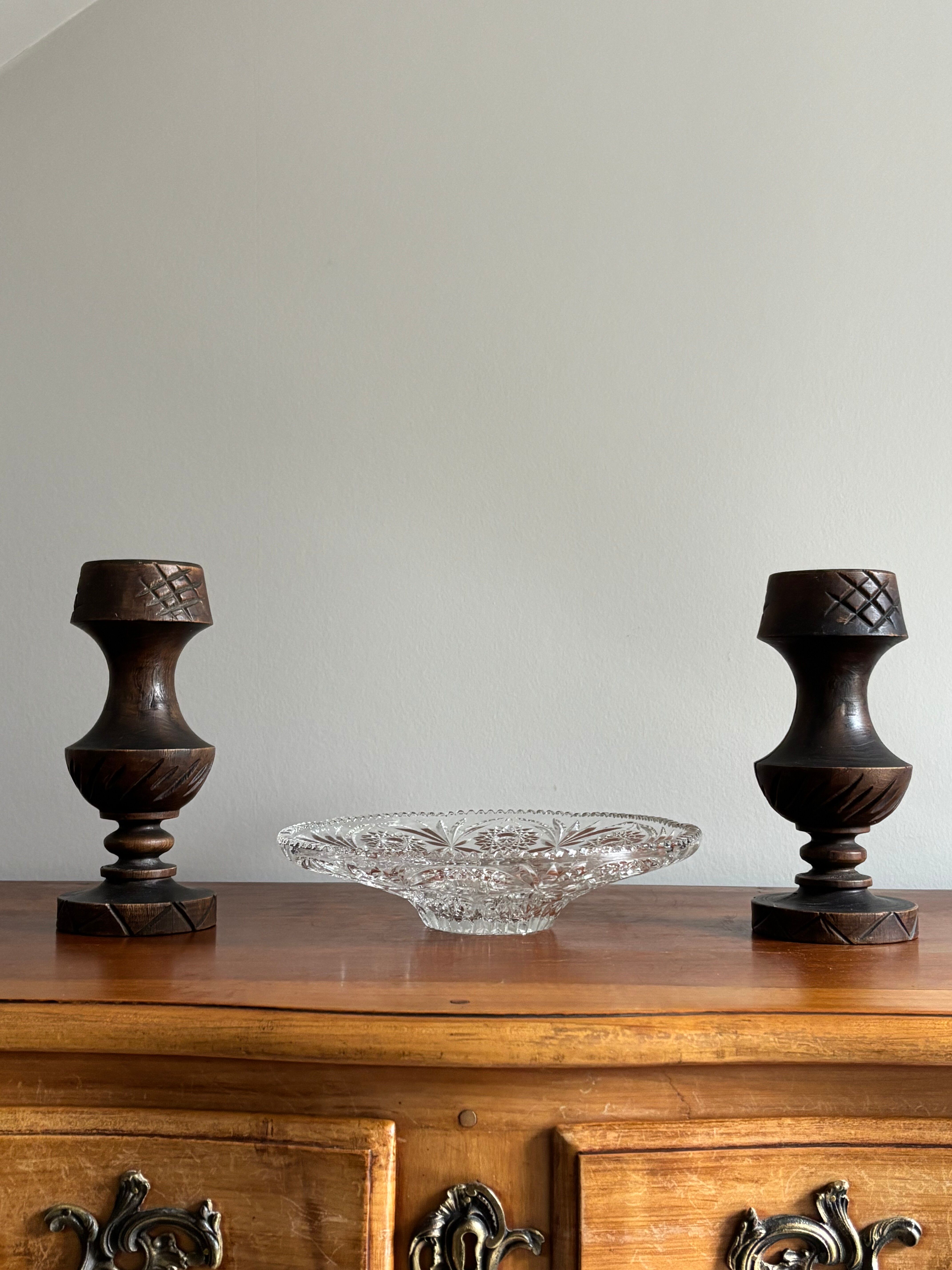 Bougeoirs en bois