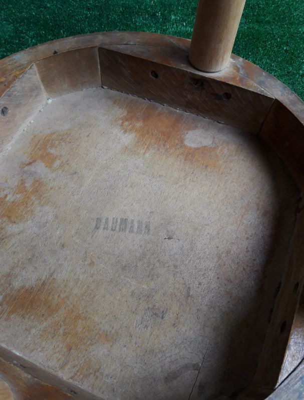 Tabouret Baumann XX hetre and red formica