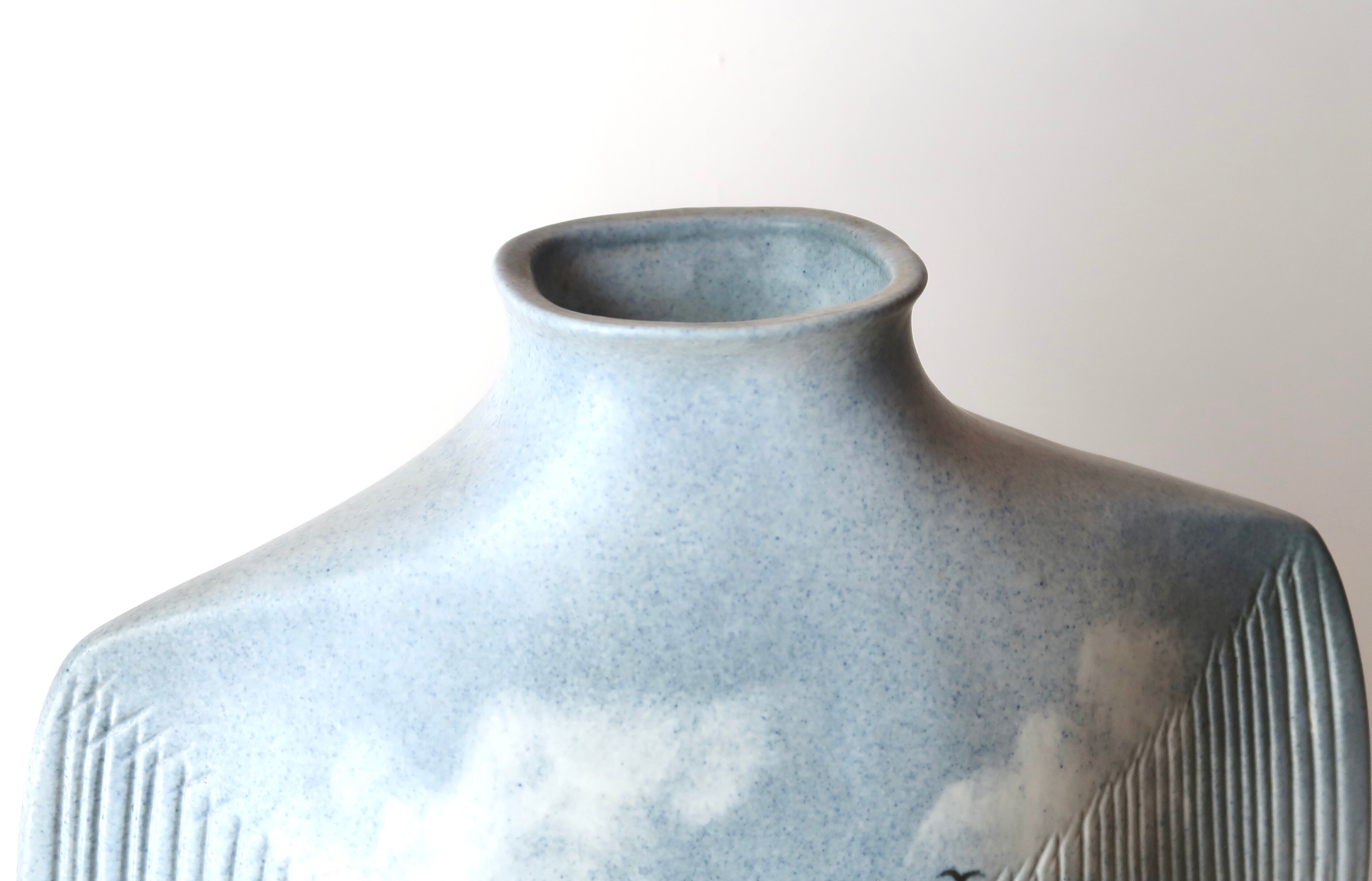 Vase by Yves Mohy in Virebent porcelain, 70s