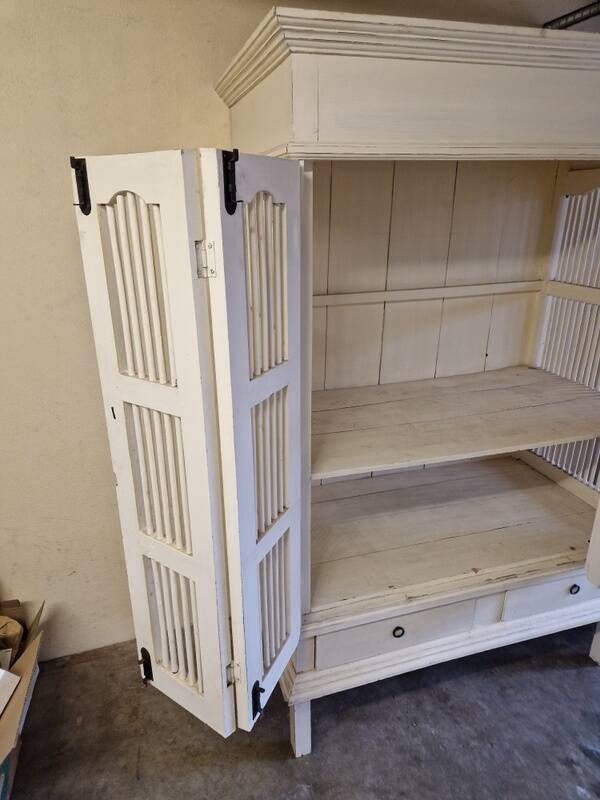 Large wardrobe, storage unit - White painted wood - Colonial, Indonesian