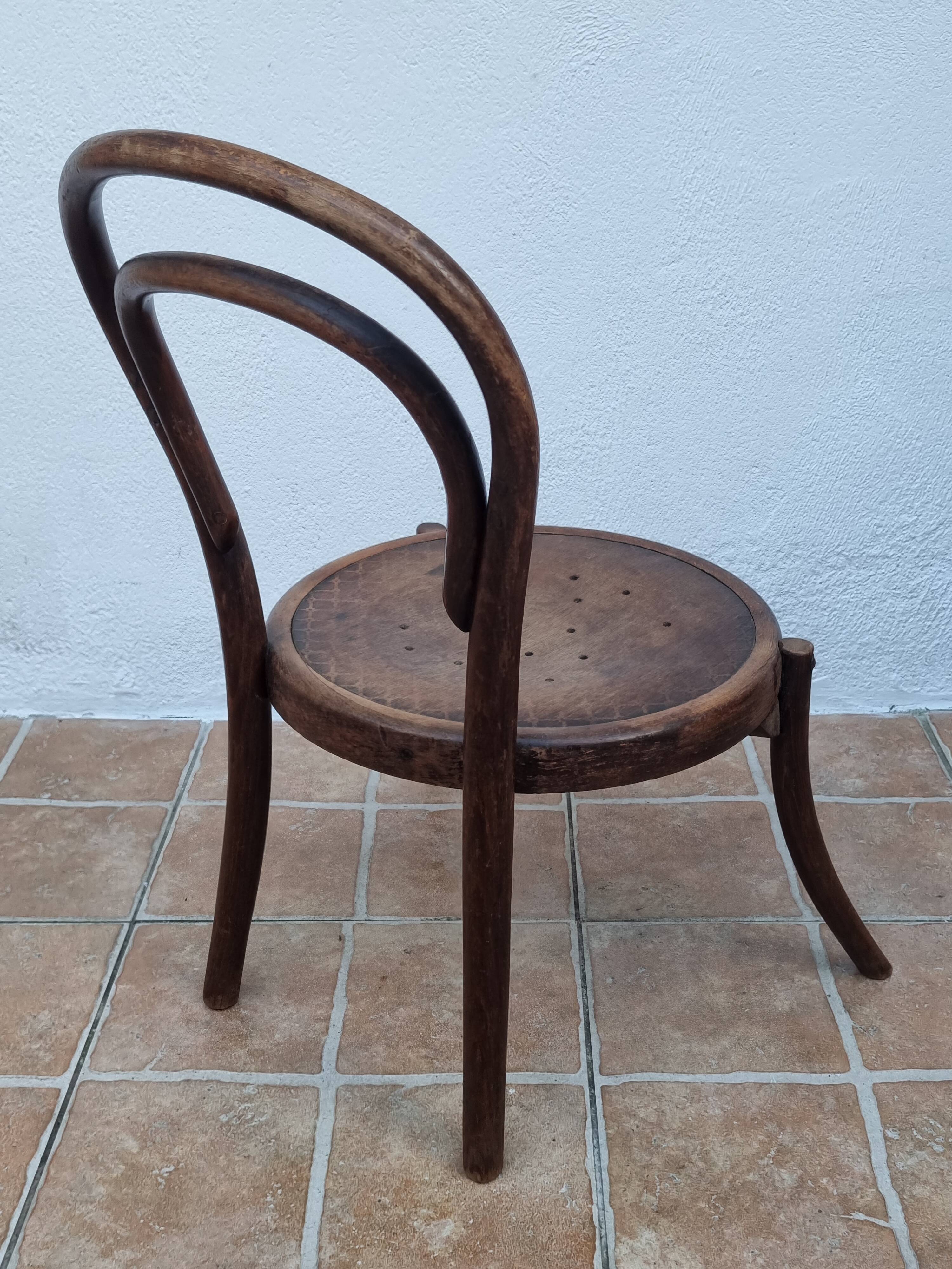 Bentwood nurse's chair, early 20th century