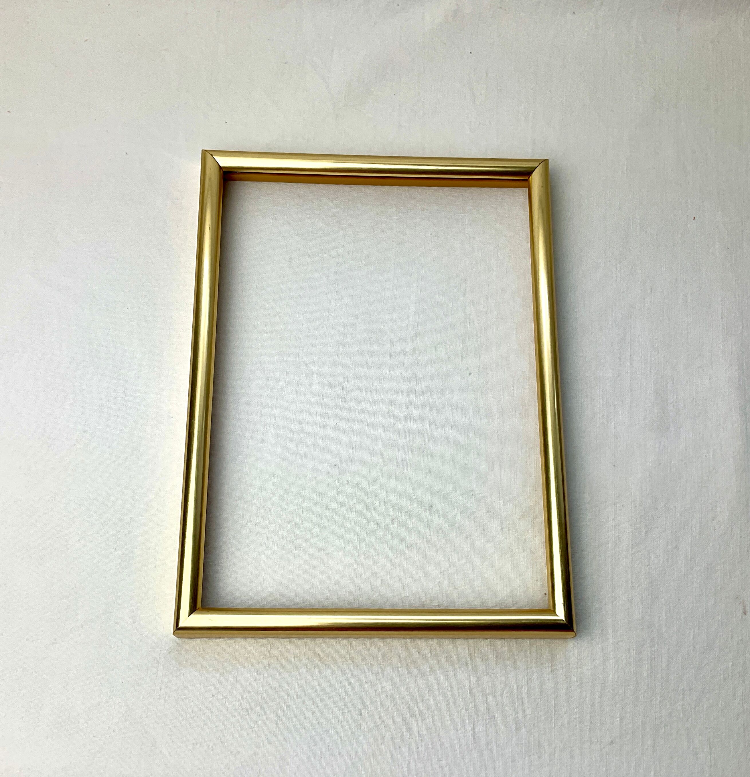 Hama golden wall frame
