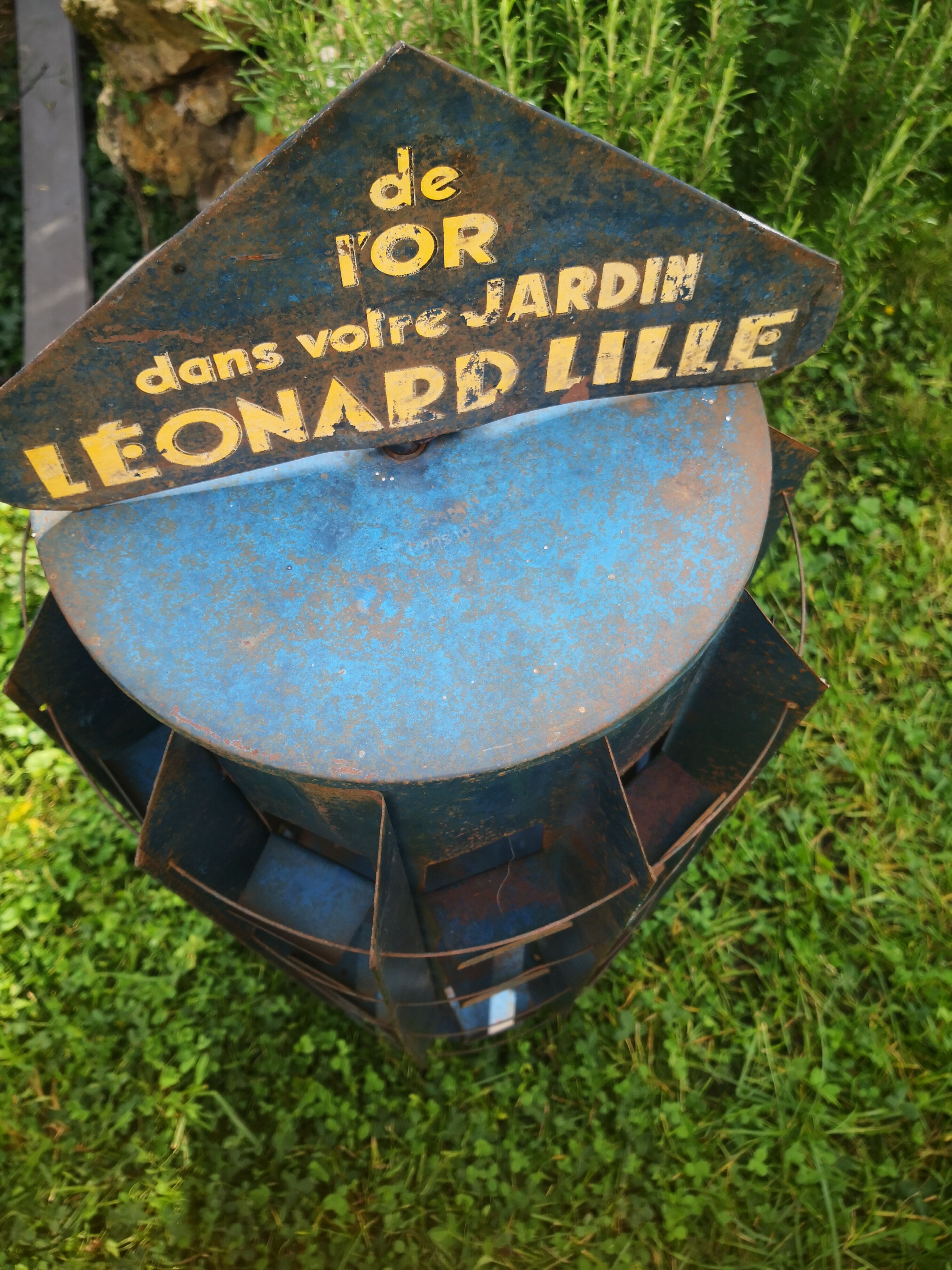 Présentoir à graines Léonard Lille