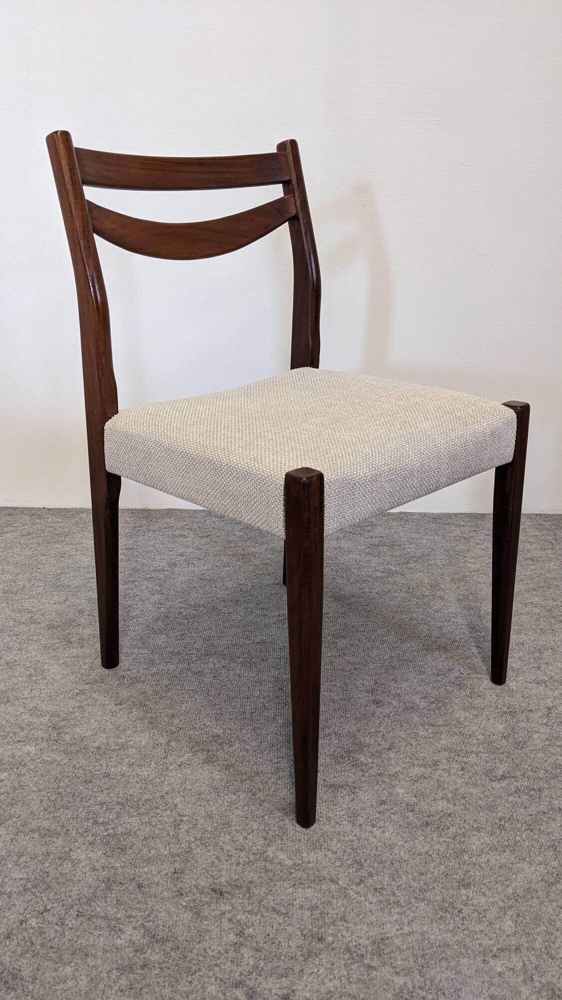 Set of 6 Scandinavian style teak chairs, France circa 1970.