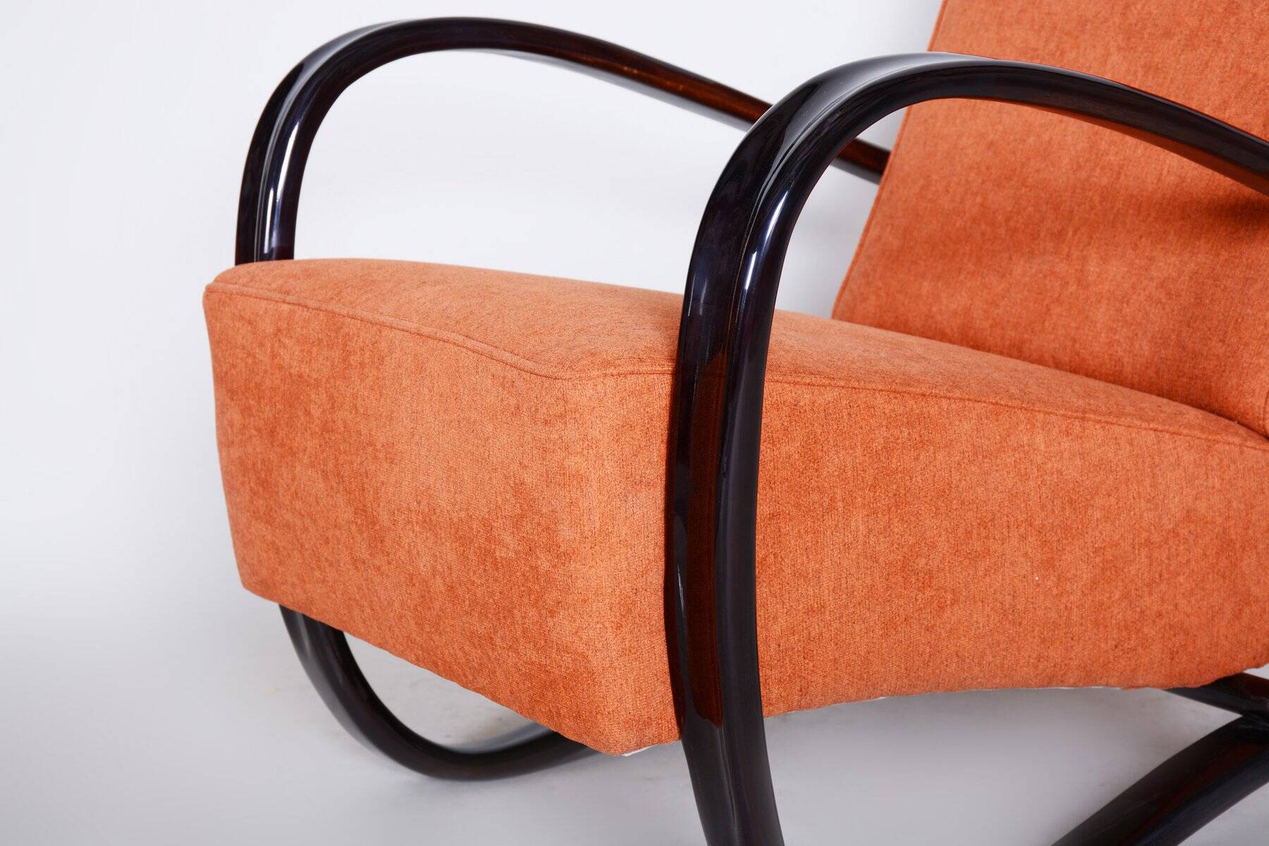 Czech Art Deco Beech Armchair attributed to J. Halabala for Up Zavody, 1930s