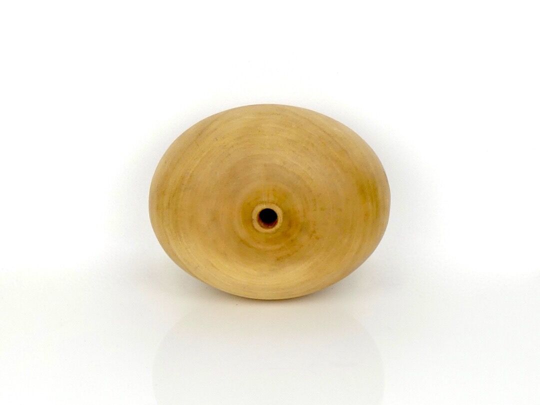 Small ovoid vase in mango tree