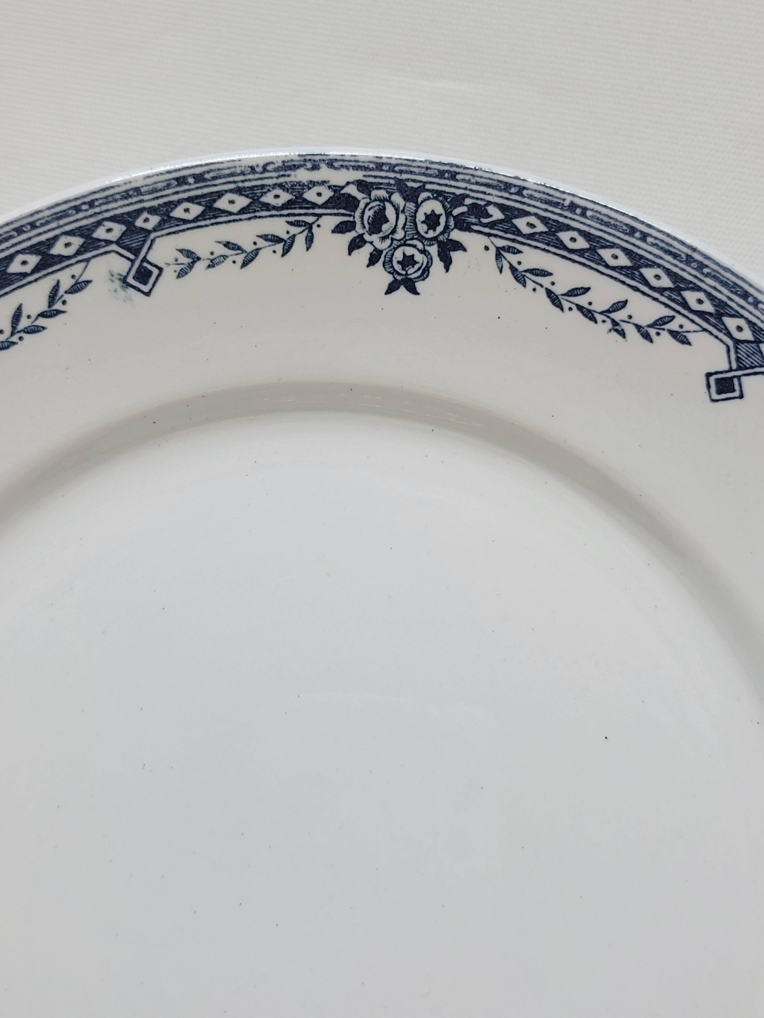 8 Old St Amand Flat Plates, Turgot Art Deco Model