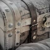Wooden box