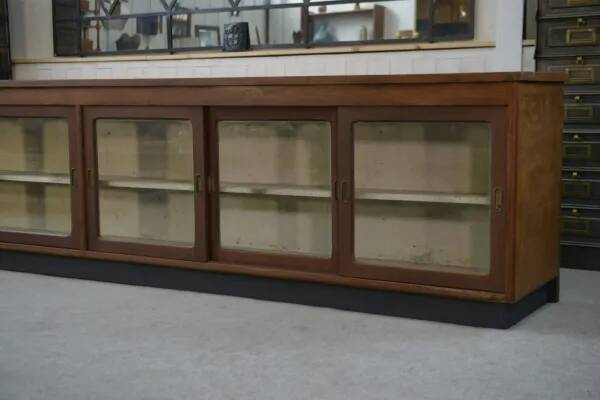 Large counter/trade sideboard with sliding glass doors