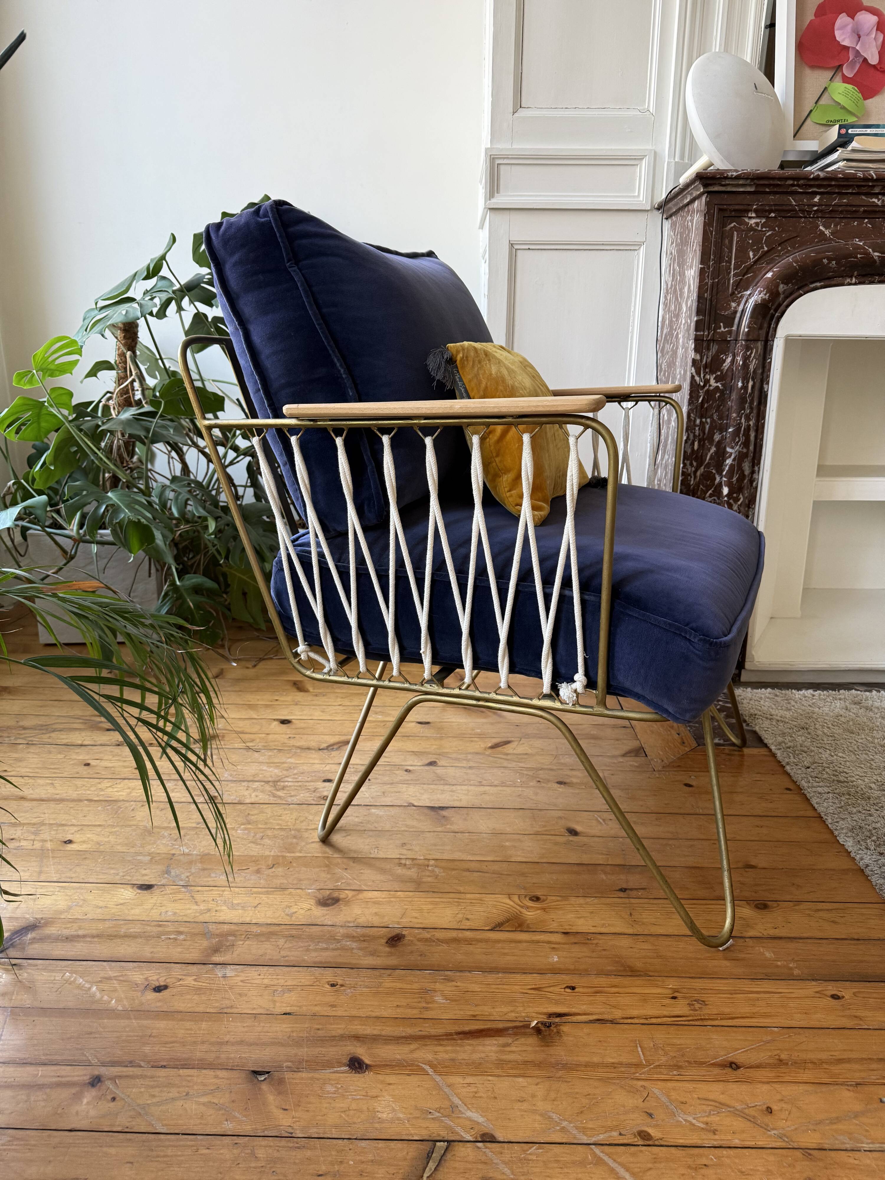 Set of two Croisette armchairs in velvet by the brand Honoré.