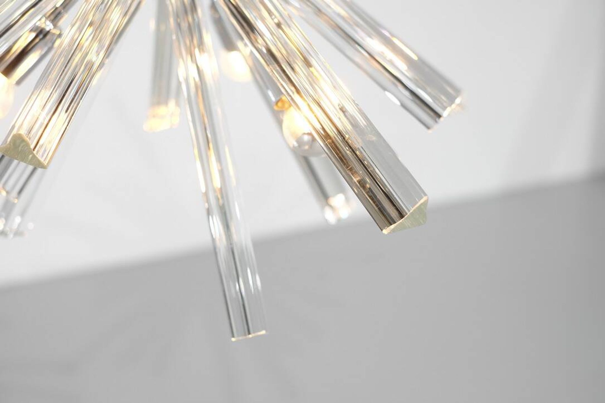 Murano glass Sputnik pendant light, Italy.