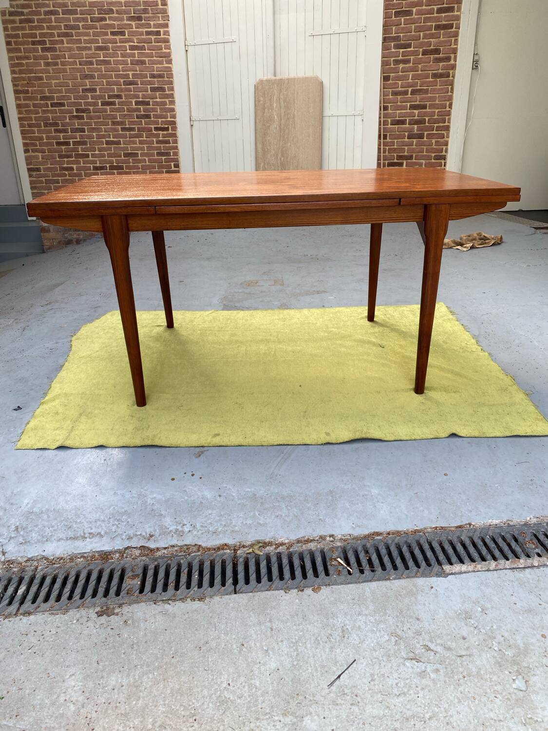 Scandinavian dining room table
