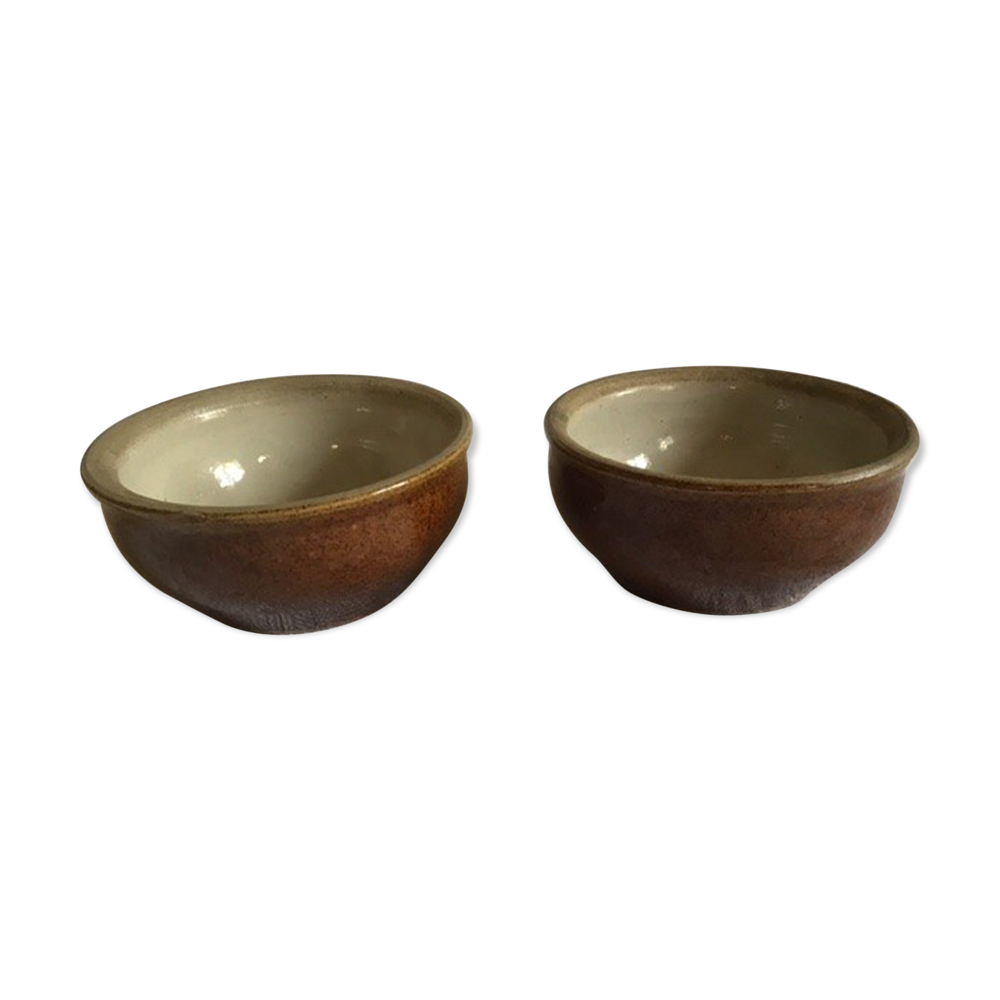 2 bowls