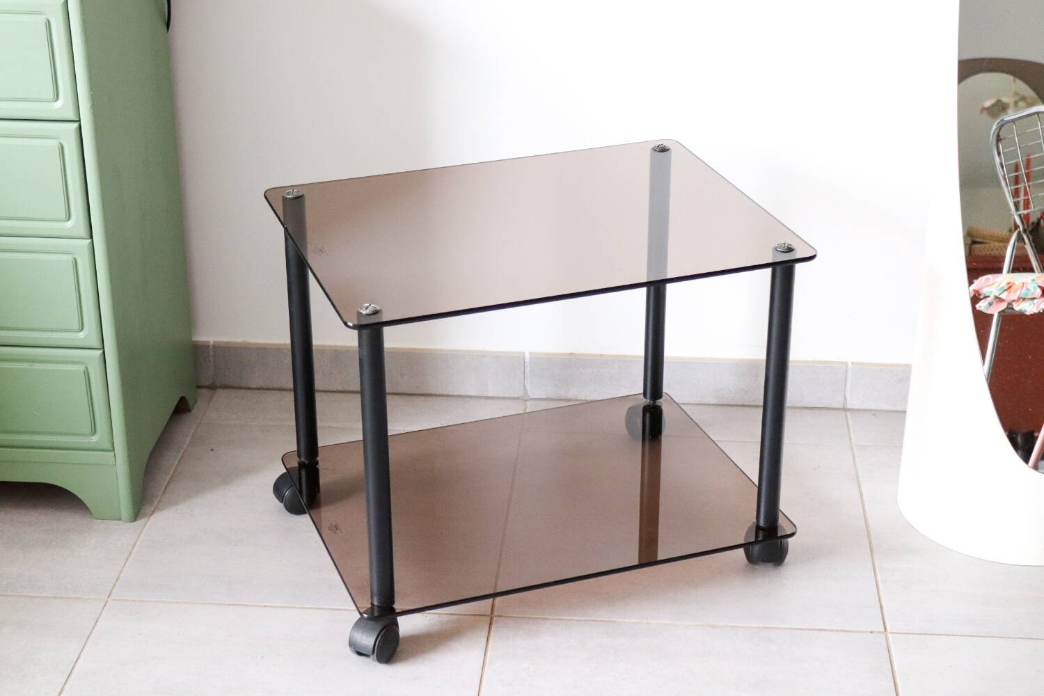 Erard tempered glass coffee table on wheels