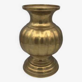 Vintage ball shape vase with godron in brass