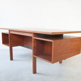 Danish desk in teak designed in 1962