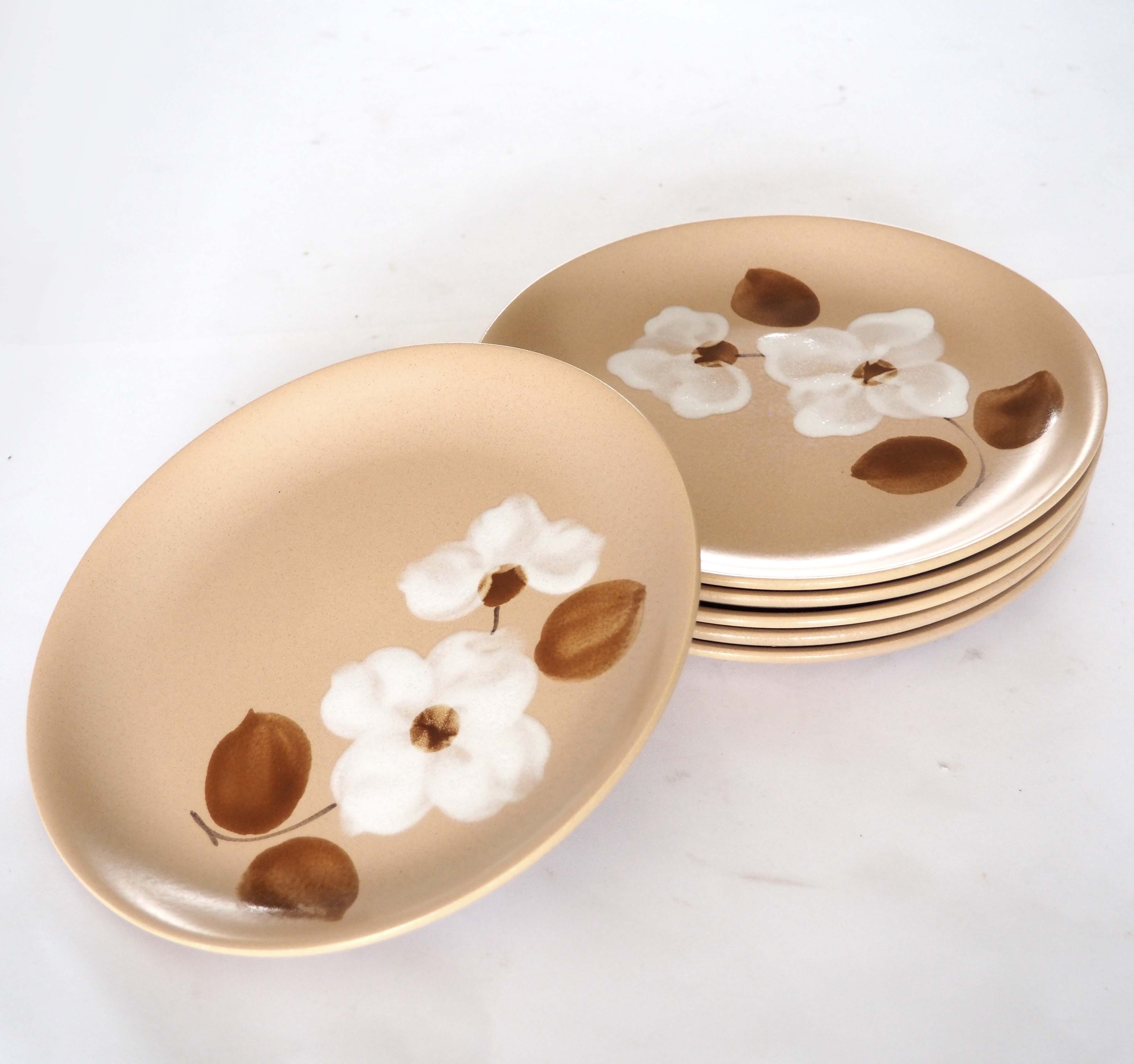 Series of 6 stoneware plates