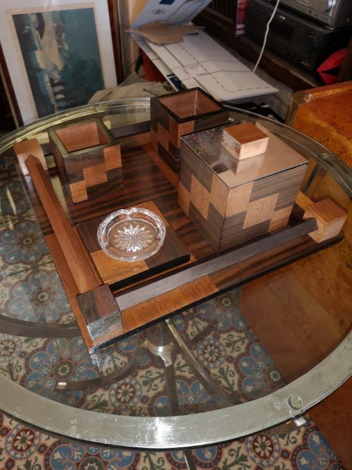Necessary modernist smoker in rosewood and art deco macassar