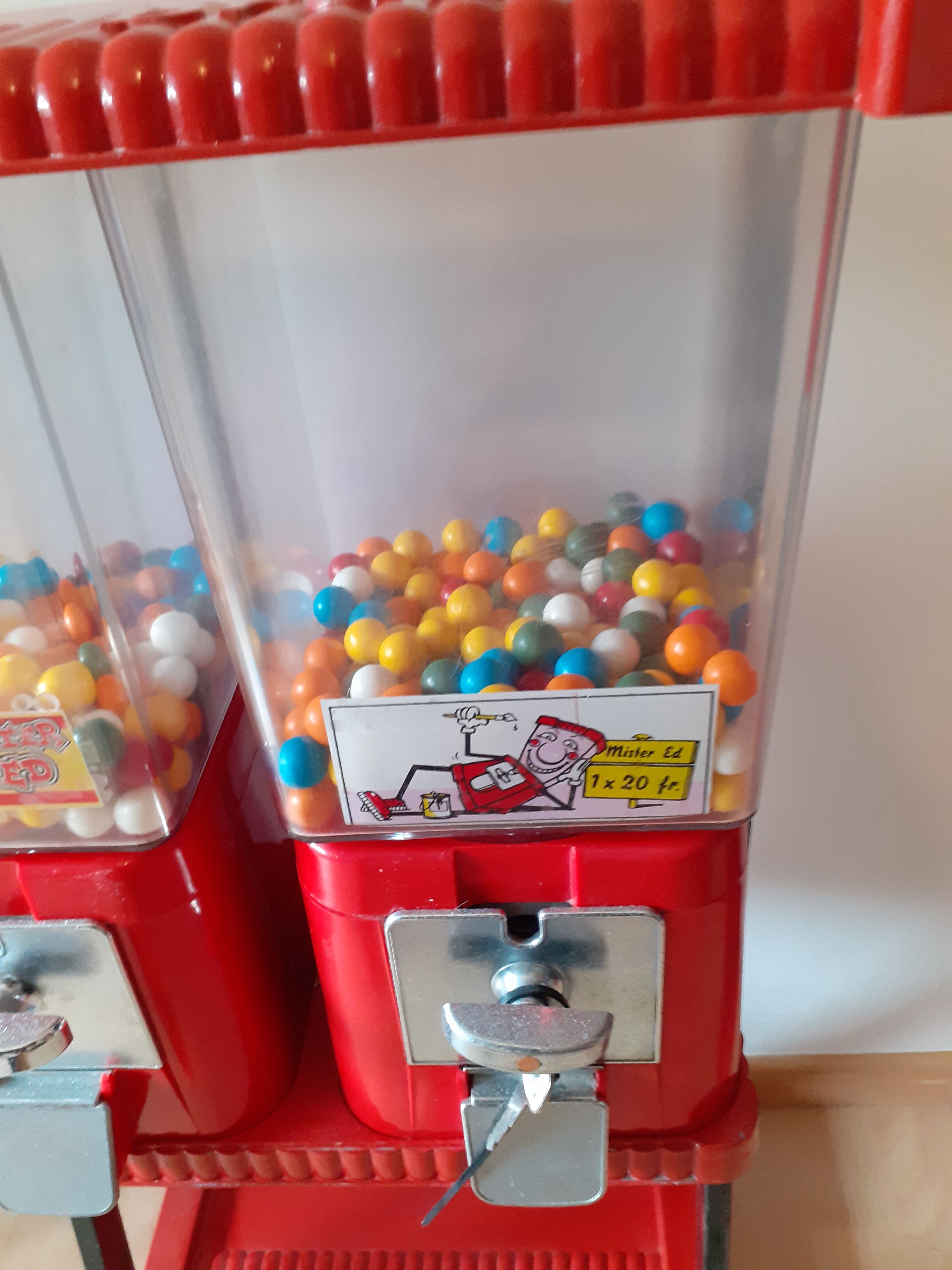 Distributor a chewing double brabo belgium years 70