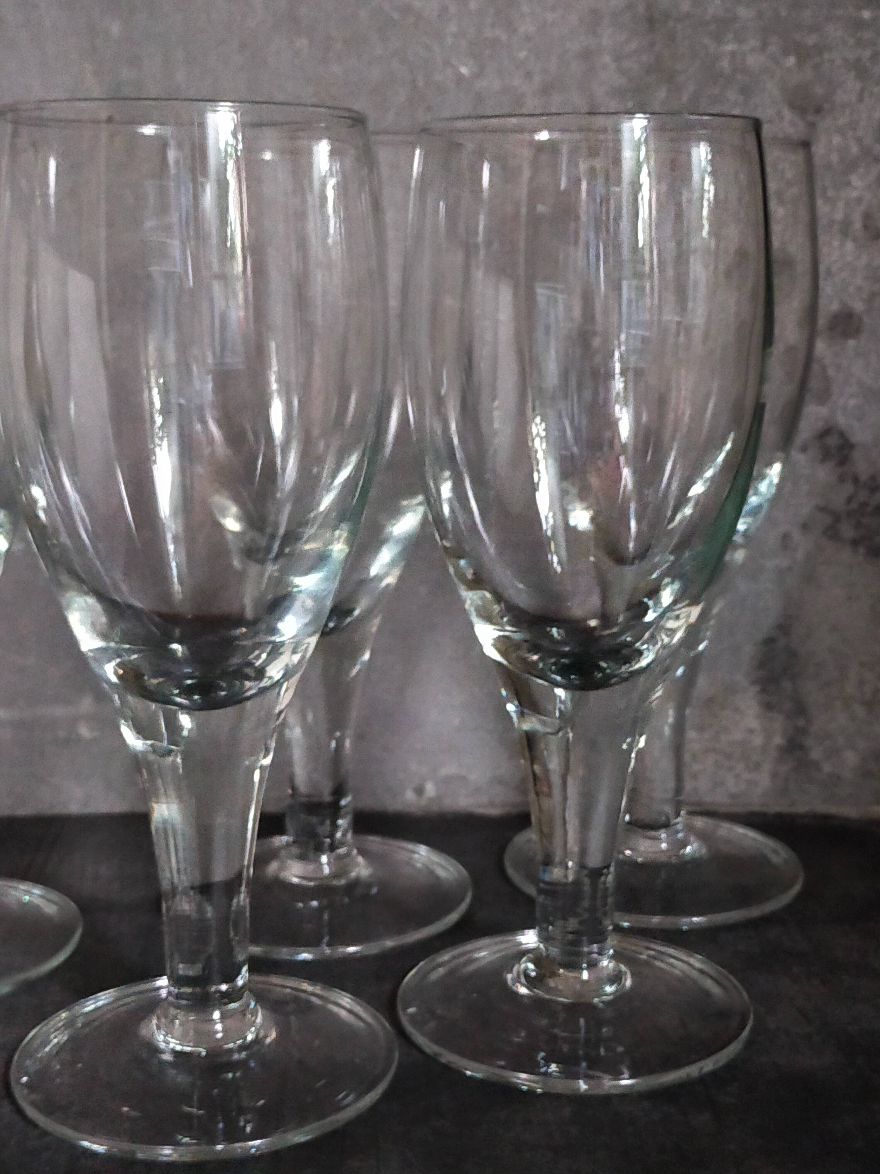 Six XXL blown glass stemmed glasses