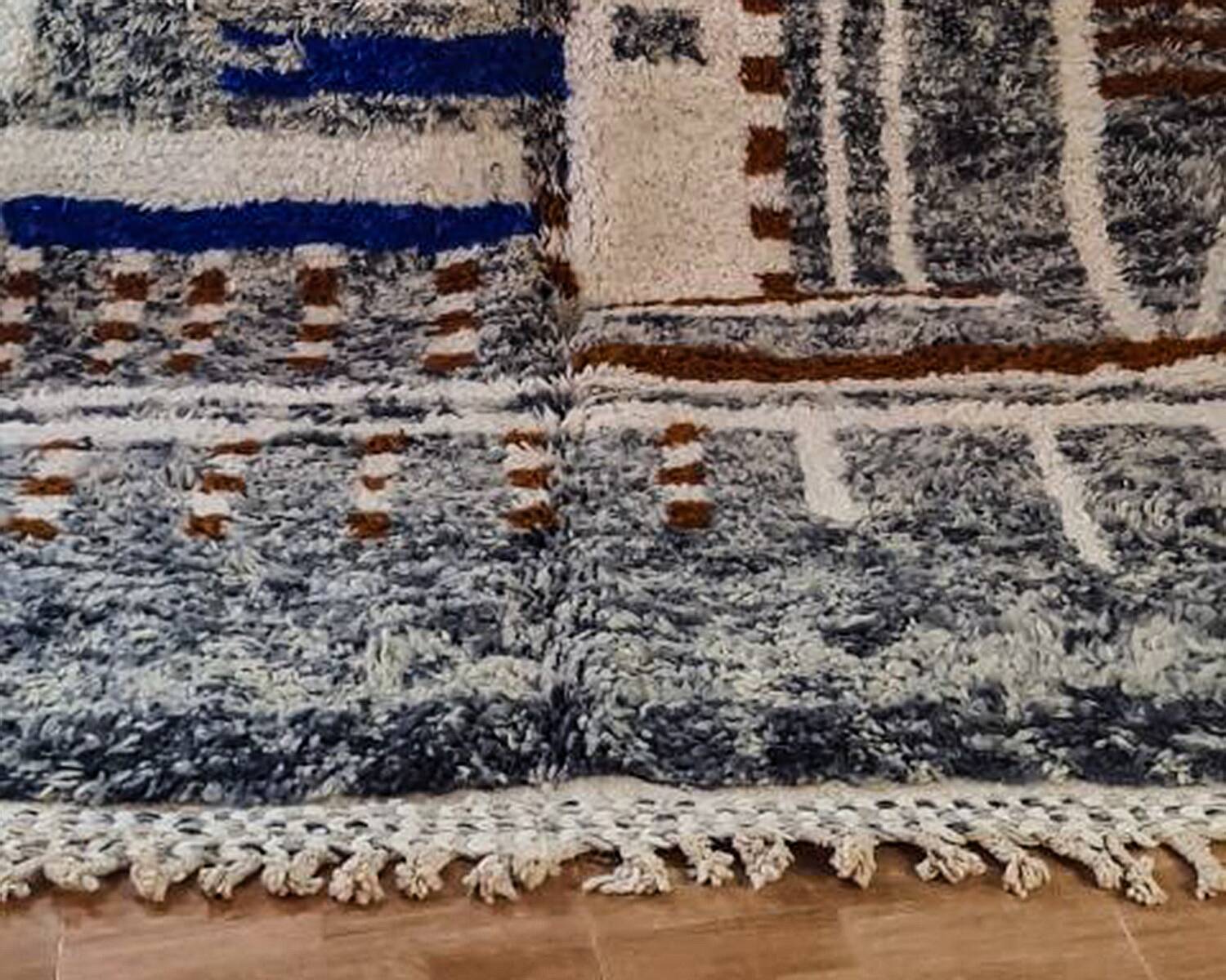 Tapis berbère bohemian en laine fait main 250 X 150 CM